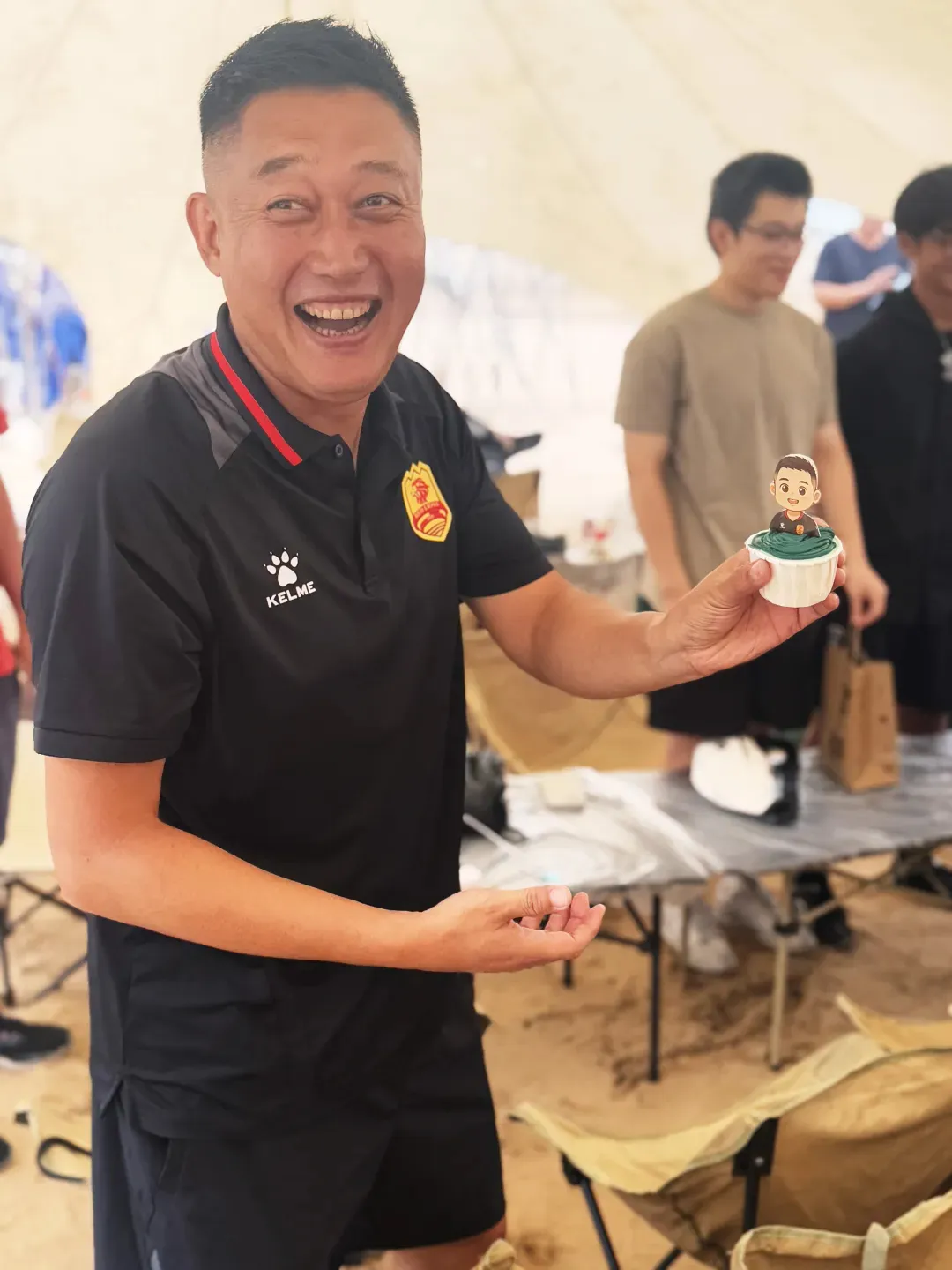 体育娱乐-只上1天班！曝王霄已从中超升班马离任